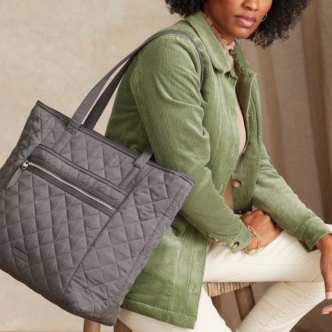 Vera Tote Bag