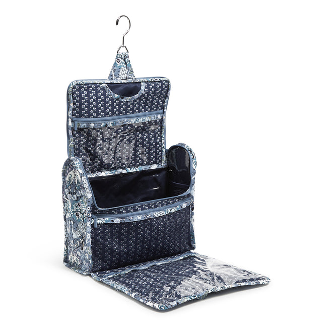 Grand Hanging Organizer