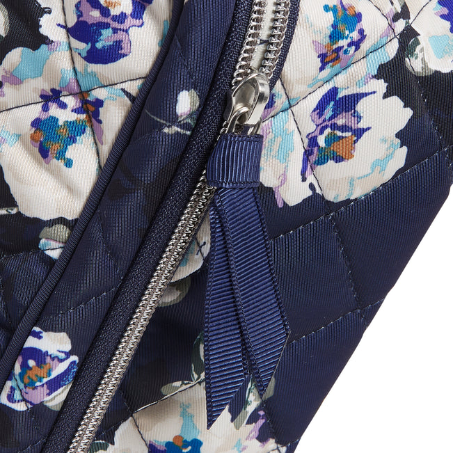 Zip Hanging Organizer